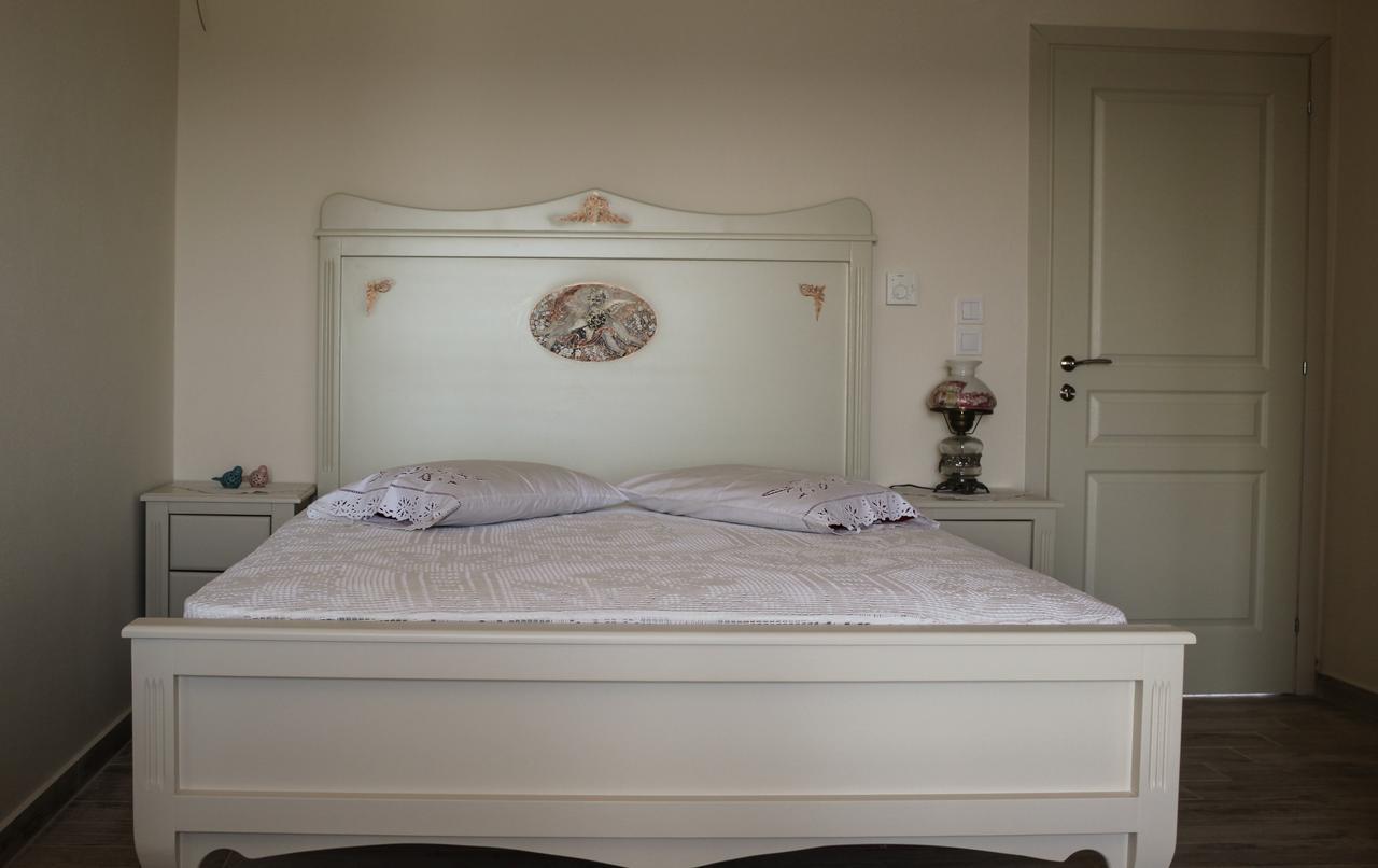 Angels Home Platanitis Bagian luar foto